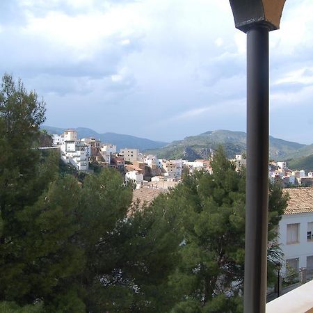 Hotel Llucena Lucena del Cid Luaran gambar