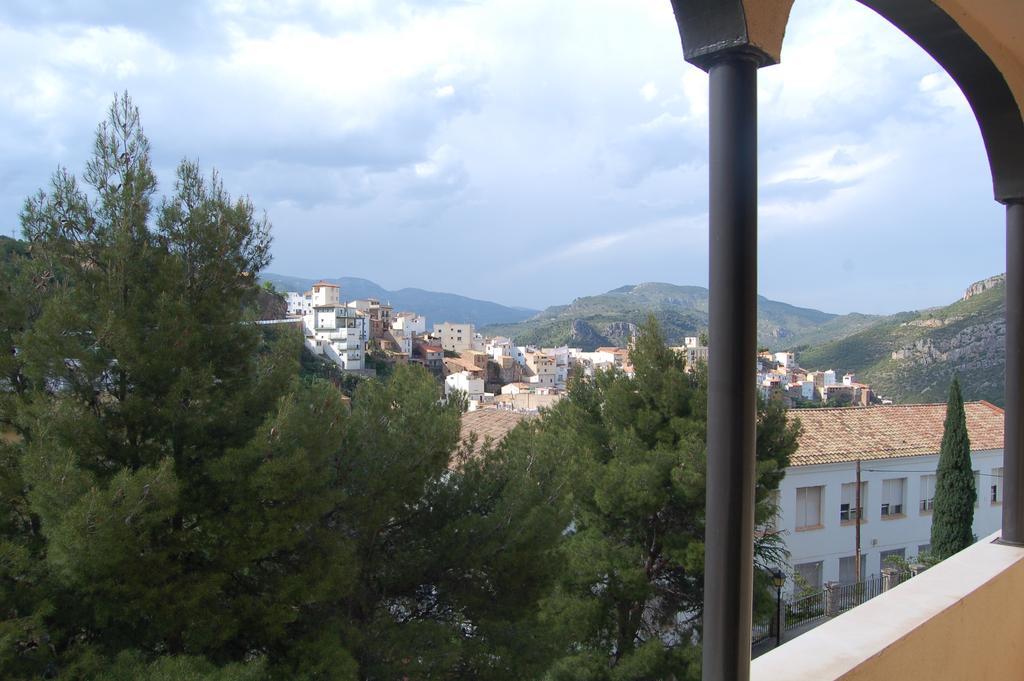 Hotel Llucena Lucena del Cid Luaran gambar