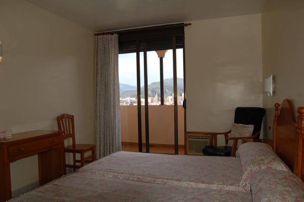 Hotel Llucena Lucena del Cid Luaran gambar